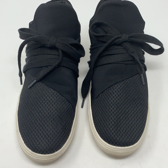 Steve Madden Lancer Sneaker in Black, 8M - Picture 3 of 9